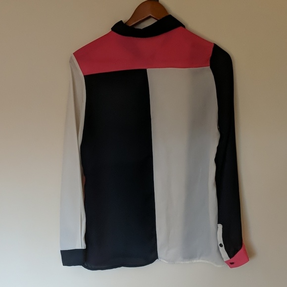 Tobi colorblock button down blouse - Picture 2 of 6